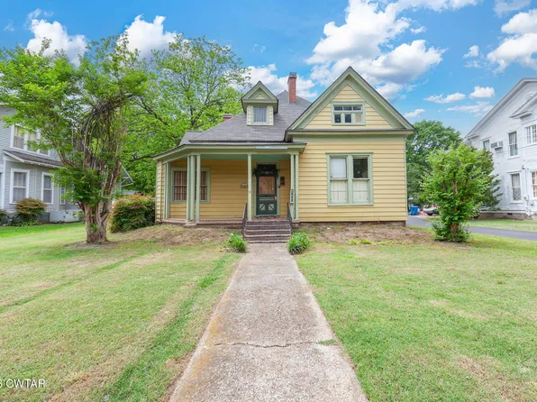 608 S High St, Trenton, TN 38382