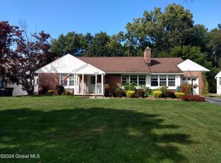 111 5th Ave, Saratoga Springs, NY 12866