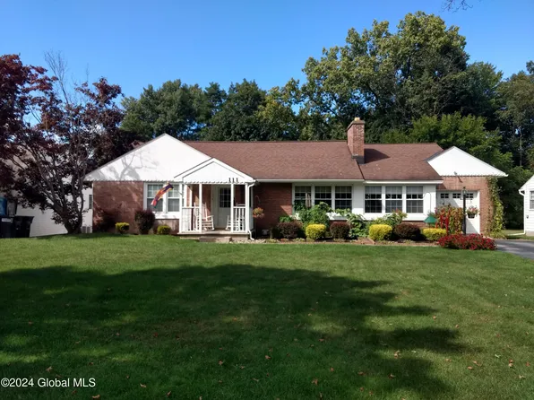 111 5th Avenue, Saratoga Springs, NY 12866