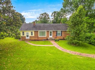 427 Catawba Rd, Daleville, VA 24083