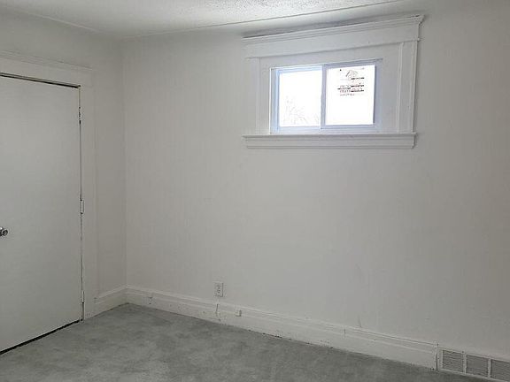 3rd image of 6307 Woodrow St