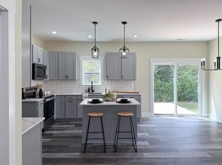 80 Antrim Rd, Fishersville, VA 22939