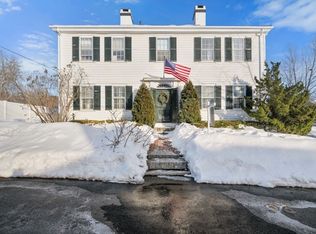 45 School St, Manchester, MA 01944