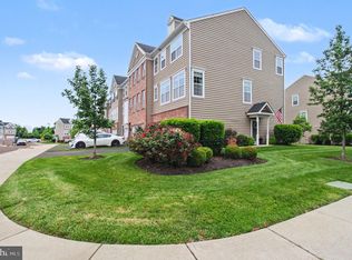 301 W Hamlin Ave, Telford, PA 18969