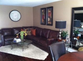 3940 Ridge Lea Rd APT A, Amherst, NY 14228