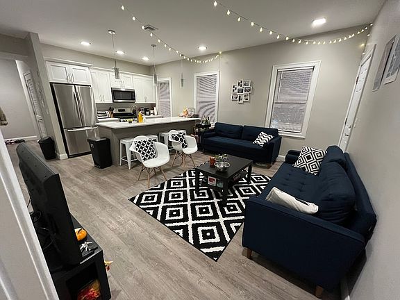 2nd image of 14 Trenton St APT 3