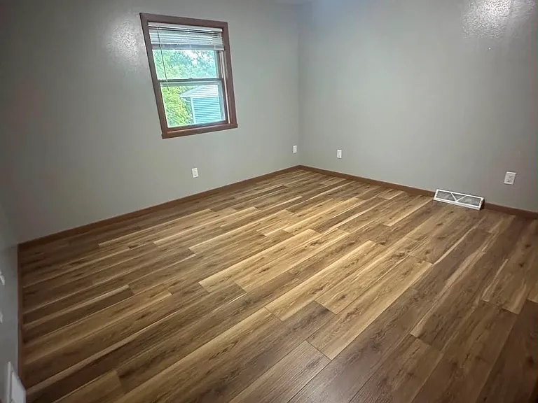 803 Walnut St — Photo 7