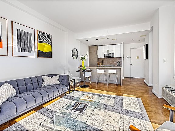 2nd image of 333 E 109th St APT 7C