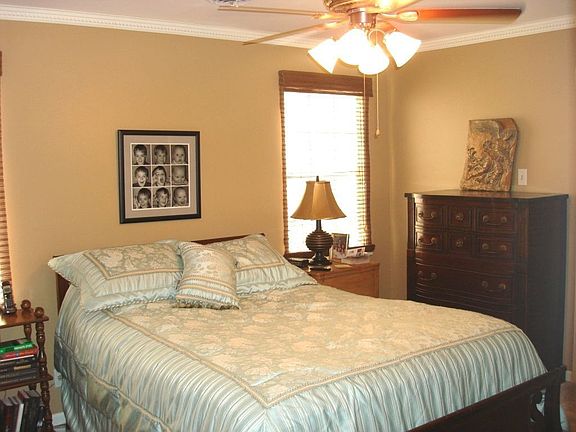 5th image of 5530 Dellwood Ln