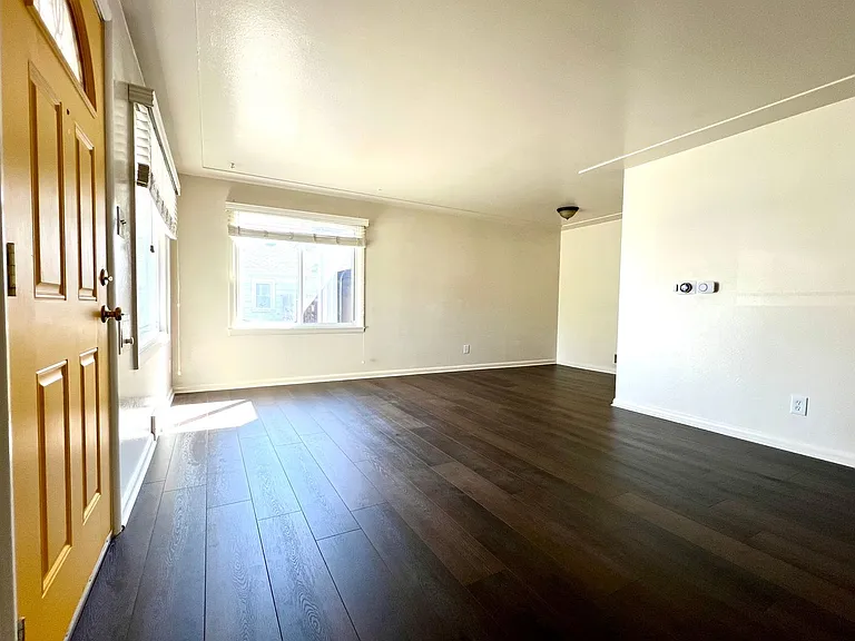 2449 Otis St — Photo 11