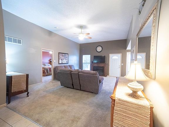 4th image of 4879 Dori Park Dr
