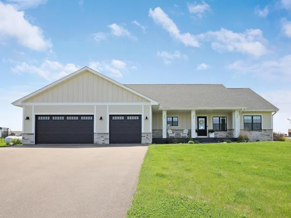 W12049 559th Ave, Prescott, WI 54021