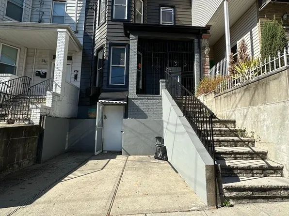 1309 Bergenline Ave, Union City, NJ 07087