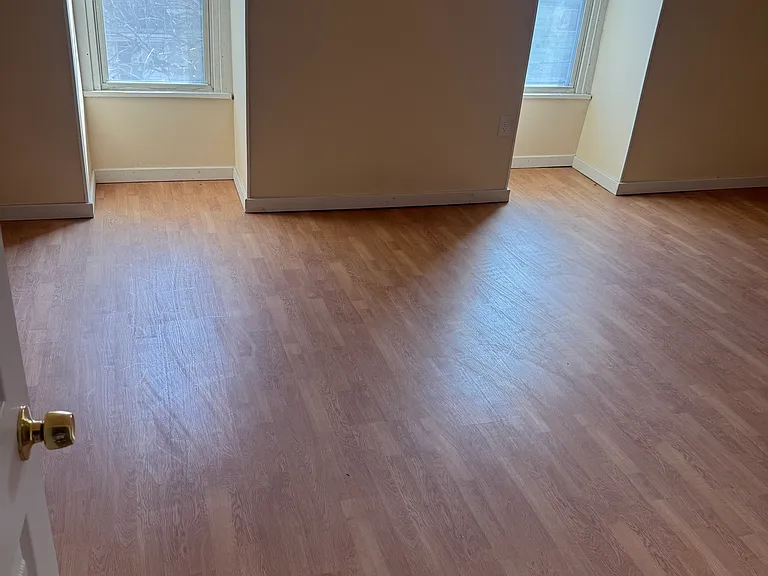 105 N 2nd St #1 — Photo 10