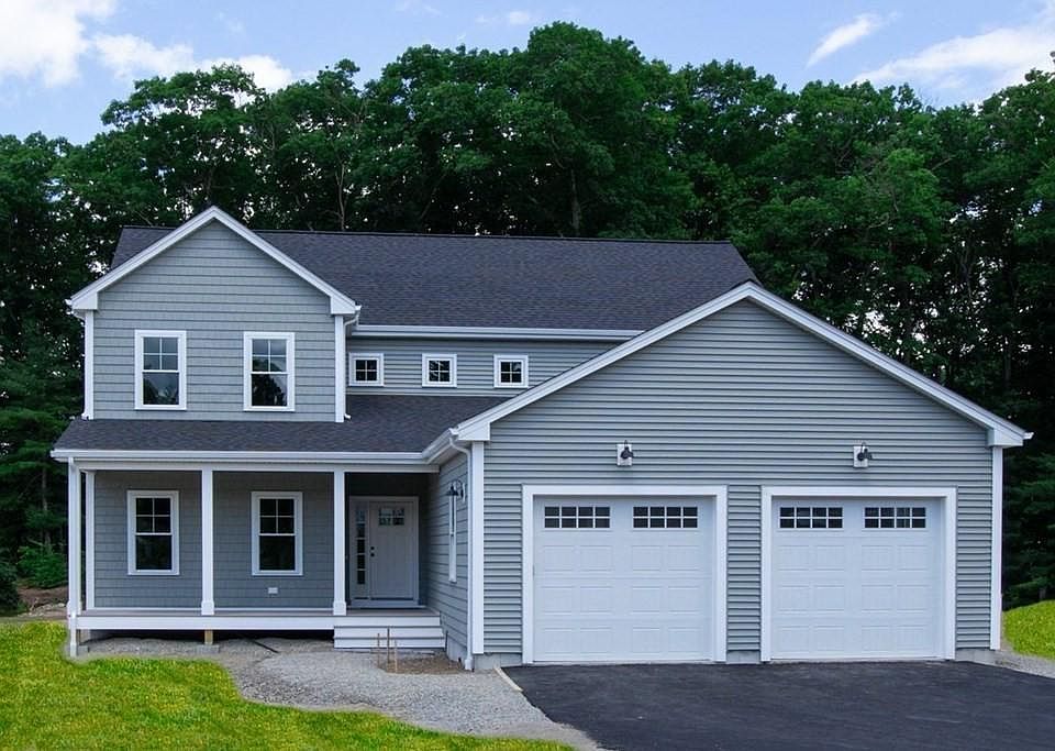 1st image of 8 Norway Farms Dr