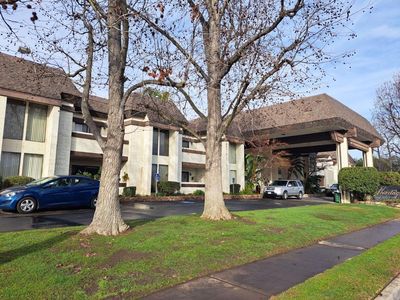 4919 N Millbrook Ave APT 123, Fresno, CA, 93726