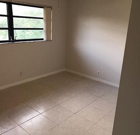 5th image of 2083 Coral Ridge Dr