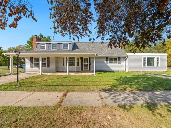 487 Irving Park Blvd, Sheffield Lake, OH 44054