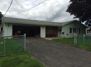 93 Shepherd St, Chicopee, MA 01013