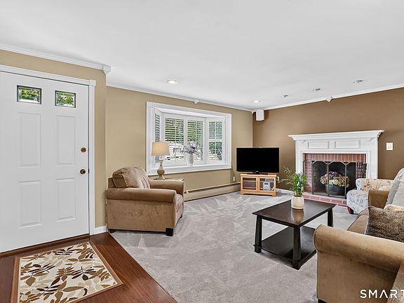 5th image of 28 Brimwood Drive
