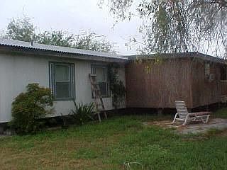5th image of 1411 W Breeze Ct