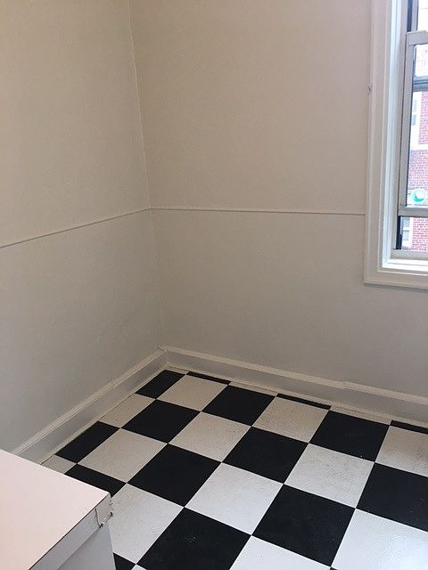1st image of 522 Larchmont Acres #2