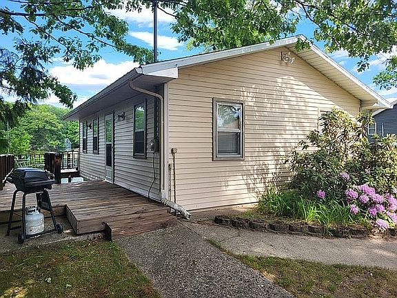 2nd image of 10118 S Lakeside Ridge Rd