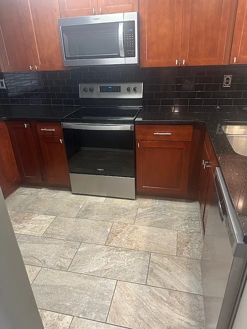 2 bed, $1,400 — Photo 4