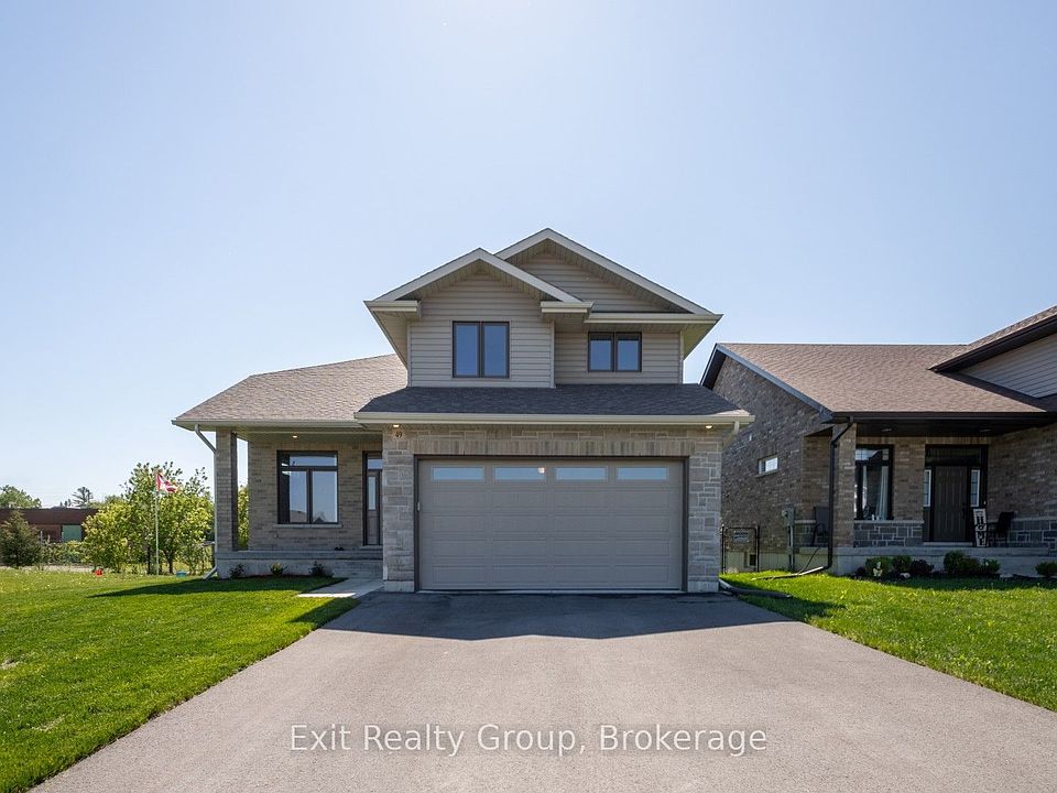 1st image of 49 Lanark Dr