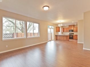 9361 Hallelujah Dr, Salem, OR