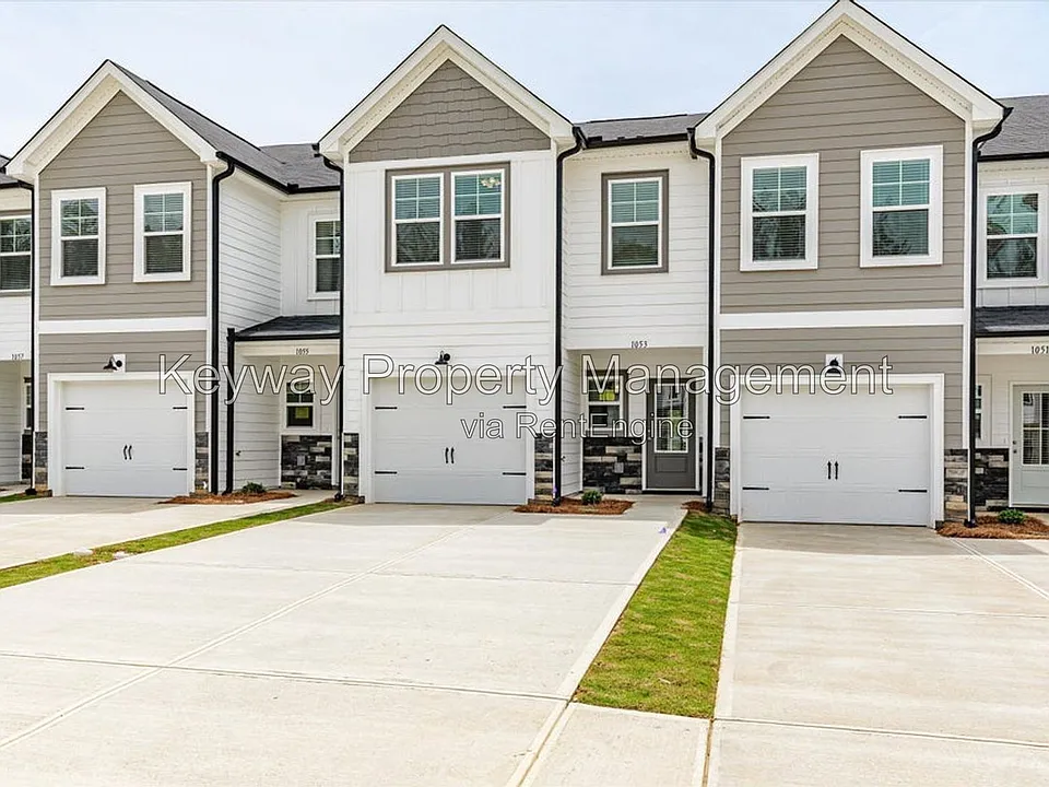 1001 Linsmore Ave