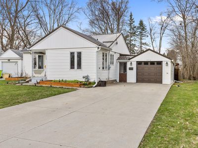 924 W Orange St, Greenville, MI, 48838