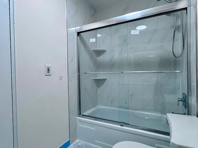300 Winston Dr #702 — Photo 13