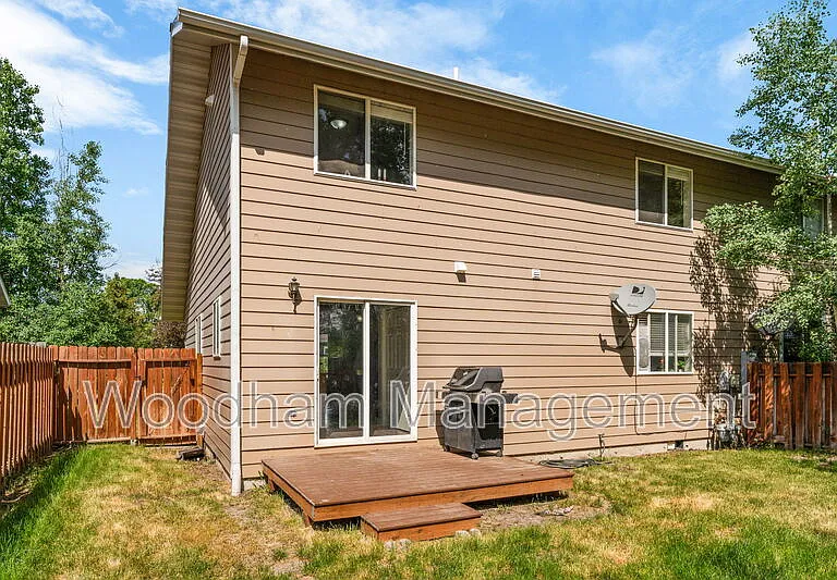 306 Golden Valley Dr — Photo 37