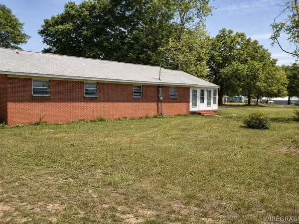 1216 Joe Bruer Rd, Daleville, AL 36322