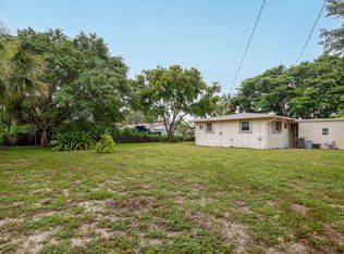 11166 Monet Ter, Palm Beach Gardens, FL 33410