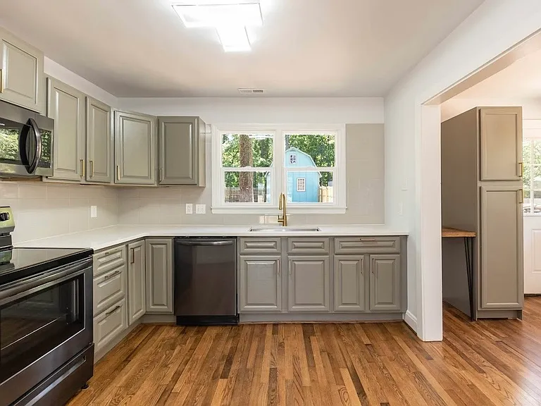 2637 Kirk Rd — Photo 13