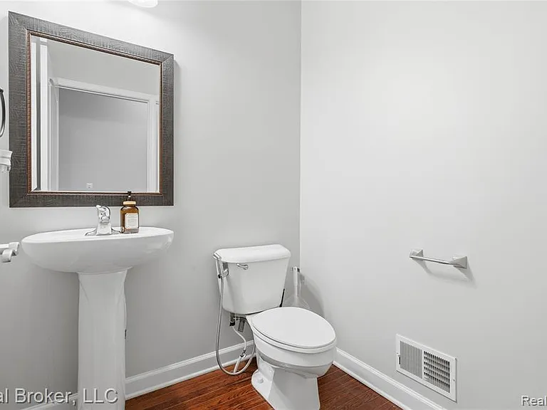 26978 Maxwell Ct — Photo 14