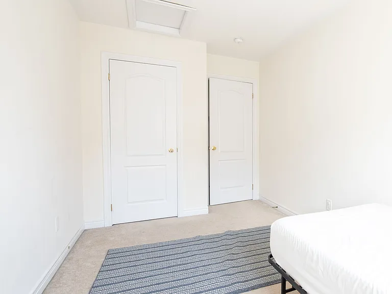 43 Tollgate St #UPPER — Photo 33