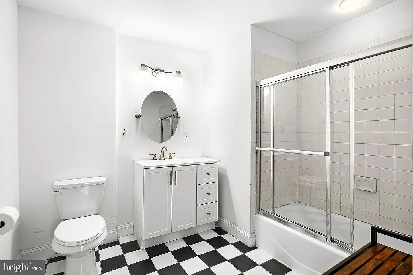 1 bed, 1.0 bath, 770 sqft, $2,100 — Photo 3
