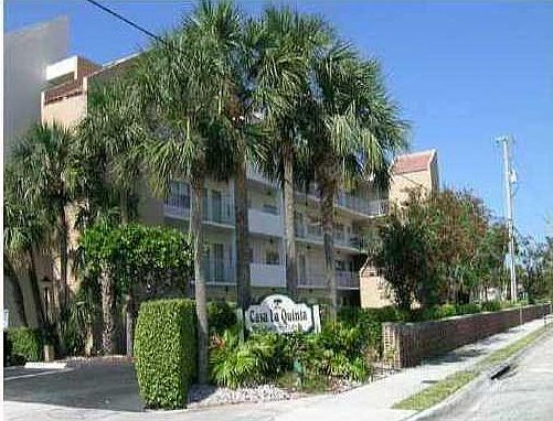 1st image of 2840 NE 14th Street Causeway #302A