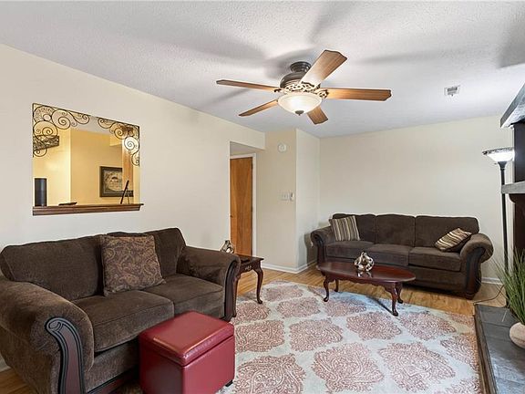 4th image of 4 Covenant Ct