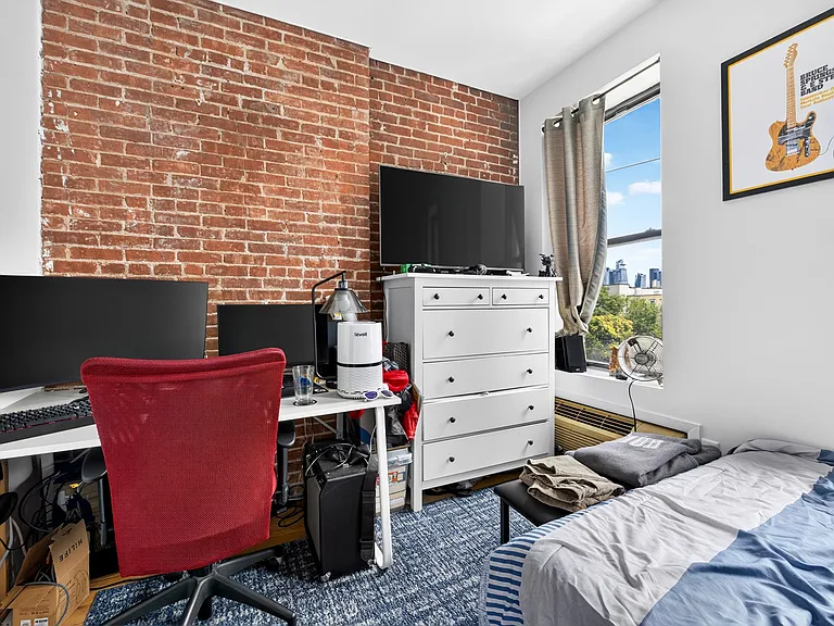308 Madison St #4D — Photo 8