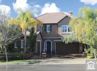 7 Sterling Gln, Mission Viejo, CA 92694