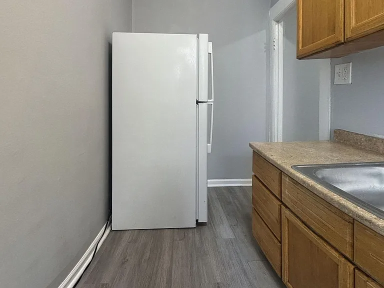 1902 South 65th Street — Photo 17