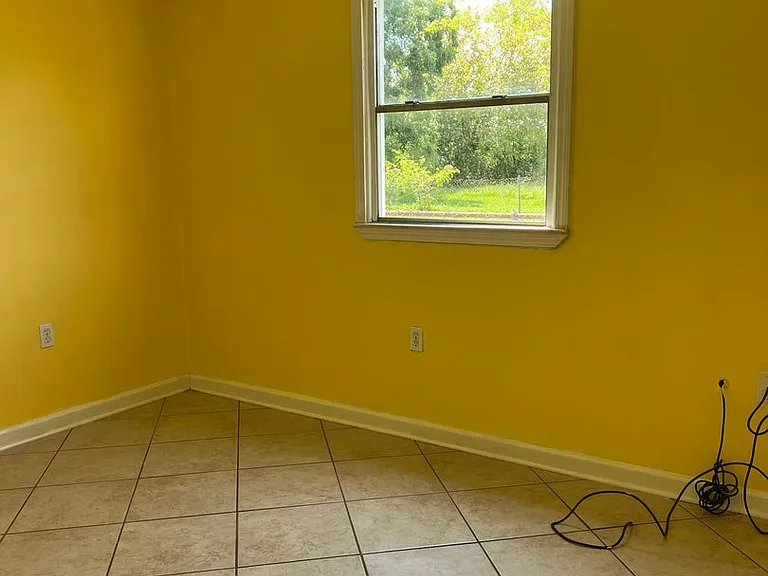 5747 Pauline Dr — Photo 7
