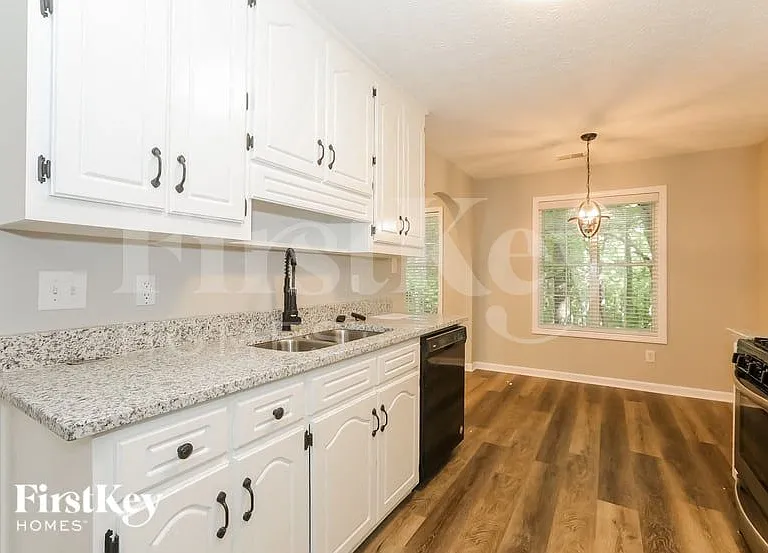 630 Tribble Creek Dr — Photo 5