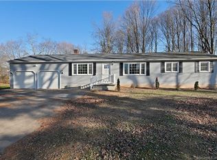 1 Colonial Dr, North Branford, CT 06471