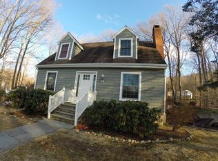 14 10th Ln, Ridgefield, CT 06877