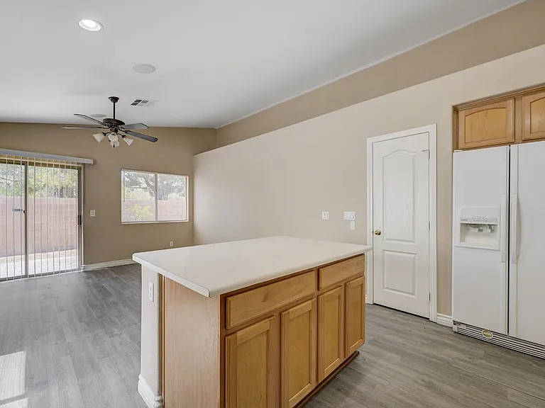 527 Braided River Ave — Photo 16